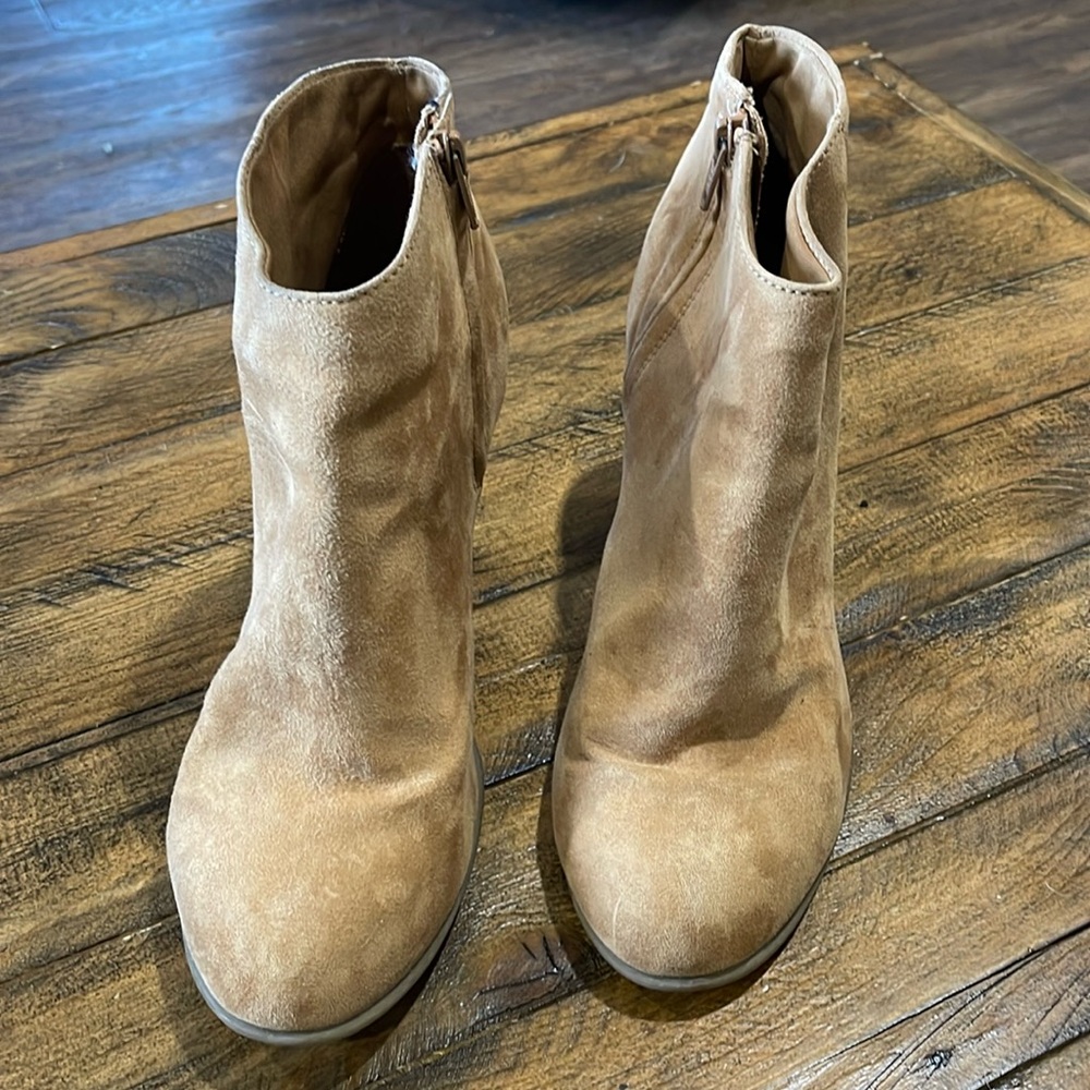 Old Navy Tan suede ankle booties. Worn several times but in great condition.